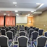 - Gym, Pool & Hotell 4*