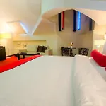 Hotel - Gym, Pool & Sarajevo