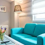 - Gym, Pool & 4* Sarajevo