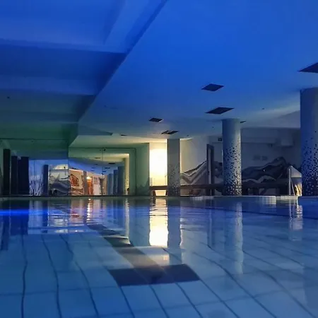 - Gym, Pool &