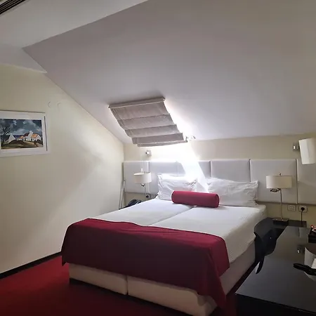- Gym, Pool & Hotel Sarajevo