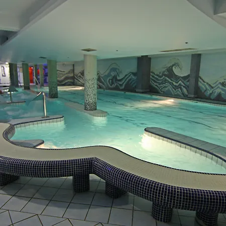 酒店 - Gym, Pool & 塞拉耶佛