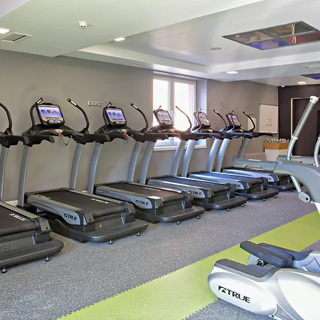 - Gym, Pool & 酒店 塞拉耶佛