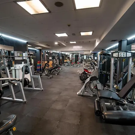 - Gym, Pool & Hotel Saraievo