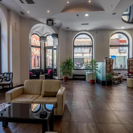 Hotel - Gym, Pool & Saraievo