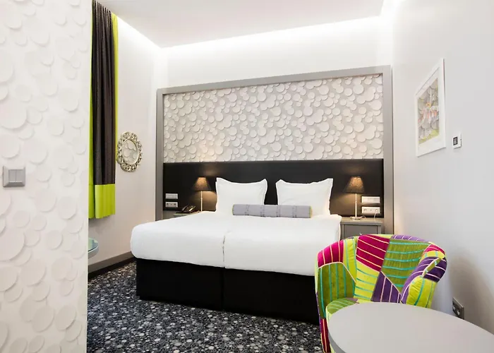 酒店 - Gym, Pool & 4*