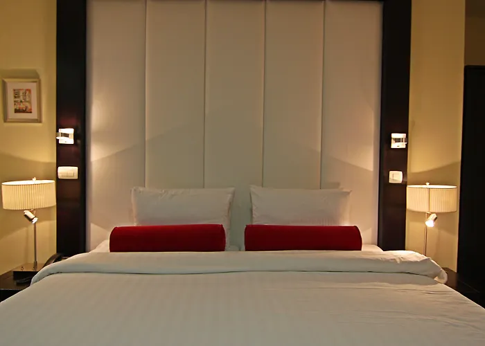 酒店 - Gym, Pool &